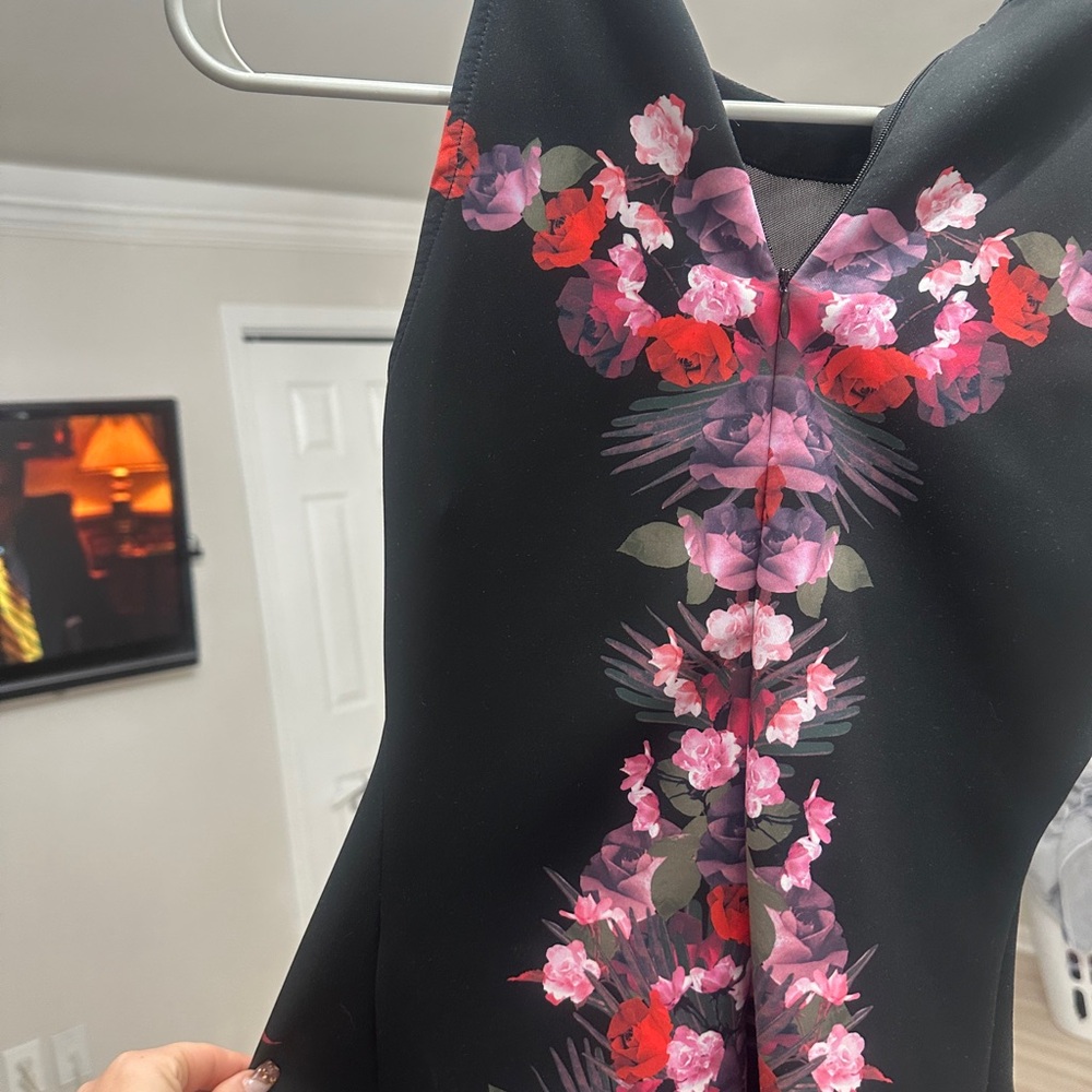 Guess floral shirt